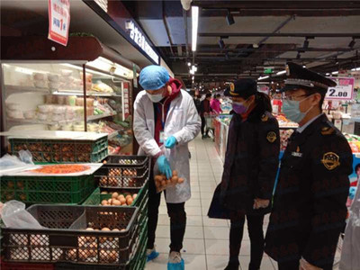 城阳区市场监管局开展食品抽检，保障市民食品安全